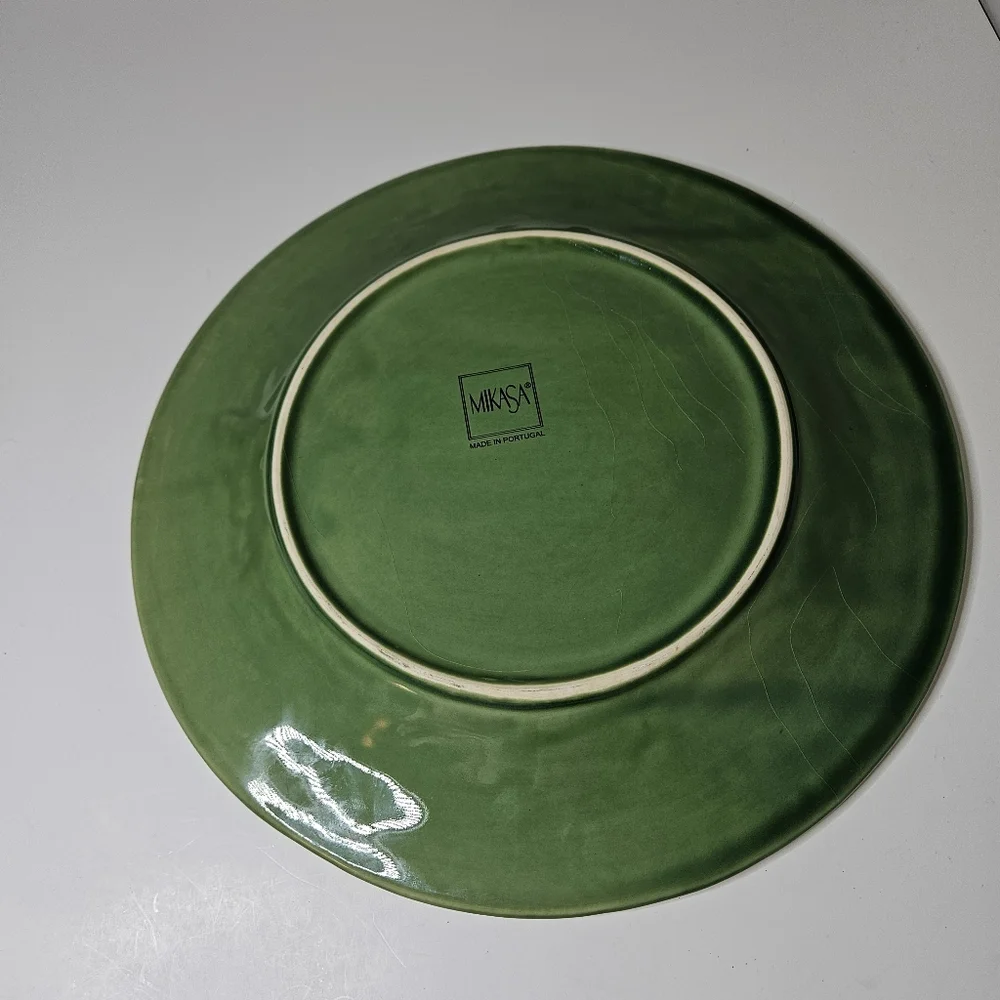 Mikasa Bordella Pinheiro Charger Platter Large Plate 13.75